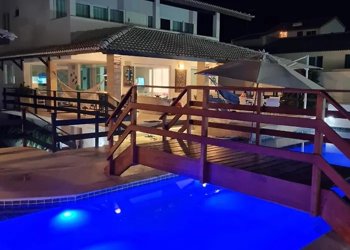 Casa de luxo em Porto de Galinhas com funcionária a 50 m do mar