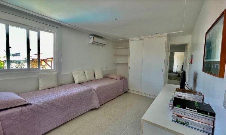 Сasa de vacaciones Casa De Luxo Em Com Funcionária A 50 M Do Mar